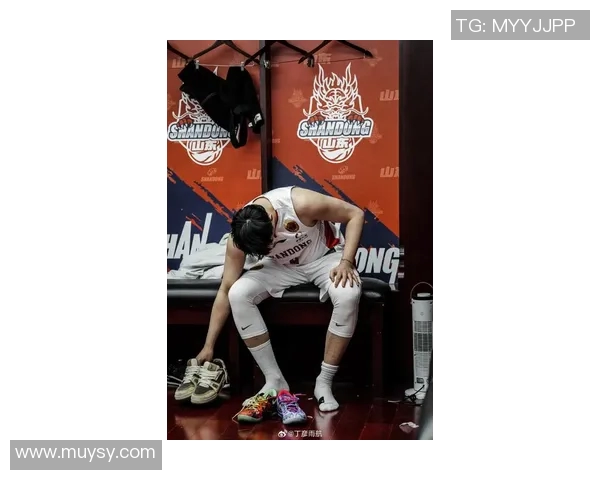 周鹏:从篮球场上的拼搏者到人生舞台上的奋斗者的精彩旅程