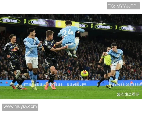 利物浦主场迎战霍芬海姆首回合较量精彩回顾与分析